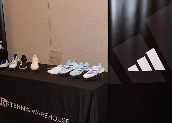 FM_USPTA_WORLD_CONFERENCE_SIGNAGE_MERCHANDISE_019