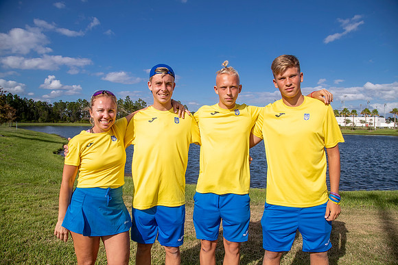 SM_TEAM_UKRAINE_JR_DAVIS_2019_002