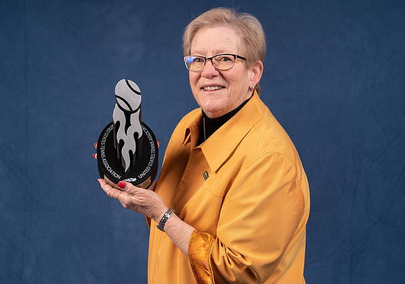 FM_BARBARA_WILLIAMS_SERVICE_AWARD_AMC_2023_008