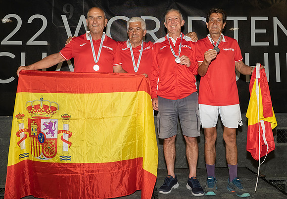 FM_VON_CRAMM_CUP_MEDAL_CEREMONY_ITFSENIORS2022_11
