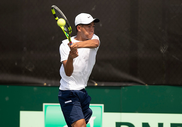SM_CHEN_GBR_D3_JR_DAVIS_2019_009
