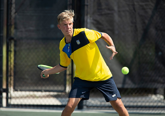FM_BIELINSKYI_UKR_D3_JR_DAVIS_2019_004
