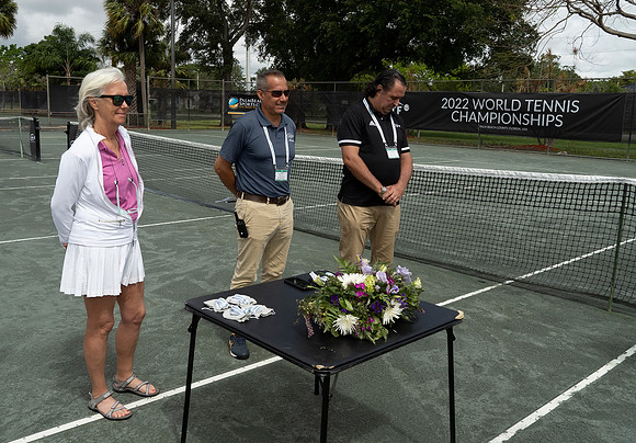 FM_W75_QUEENS_CUP_MEDAL_CEREMONY_ITFSENIORS2022_009
