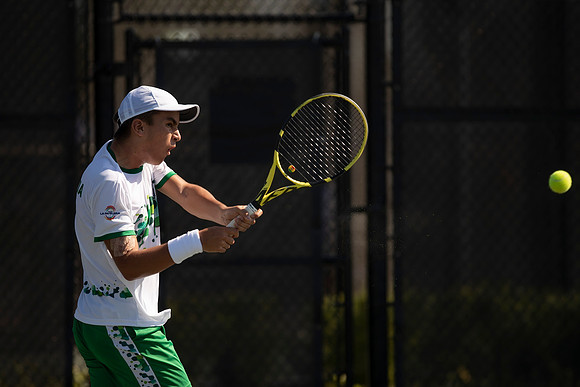 SM_REQUENA_BOL_D2_JR_DAVIS_2019_004