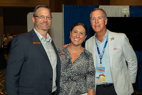 FM_MERCHANDISE_TRADE_SHOW_USPTA2023_012