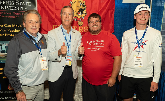 FM_MERCHANDISE_TRADE_SHOW_USPTA2023_032