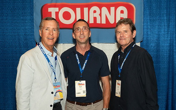FM_MERCHANDISE_TRADE_SHOW_USPTA2023_043