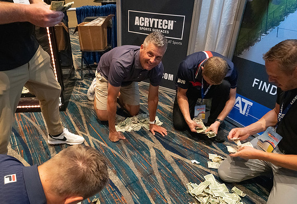 FM_RICH_MONEY_CHAMBER_USPTA2023_001