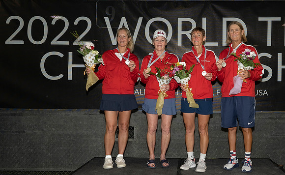 FM_MEDAL_CEREMONY_ALICE_MARBLE_CUP_ITFSENIORS2022_15