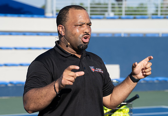 FM_VERTICAL_SINGLES_USPTA2023_021