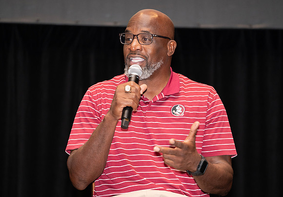 FM_CELEBRITY_PRO_PANEL_USPTA2023_012