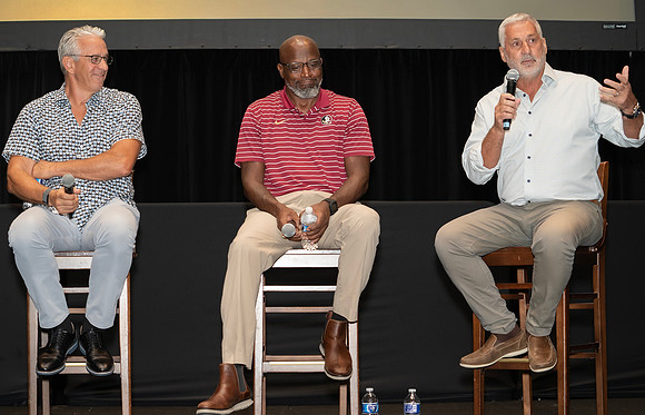 FM_CELEBRITY_PRO_PANEL_USPTA2023_016