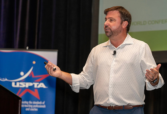 FM_CUSTOMER_SERVICE_&_EVENTS_USPTA2023_003