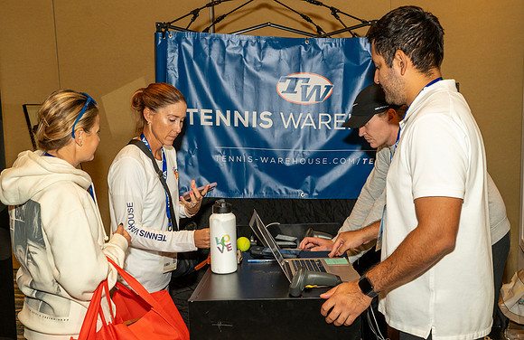 FM_REGISTRATION_PROSHOP_USPTA2023_036