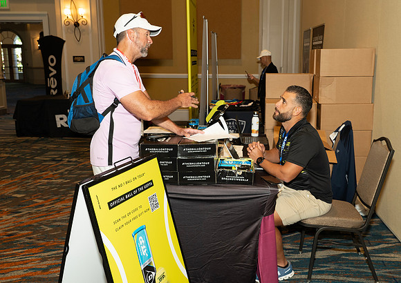 FM_REGISTRATION_PROSHOP_USPTA2023_042