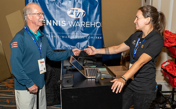 FM_REGISTRATION_PROSHOP_USPTA2023_046