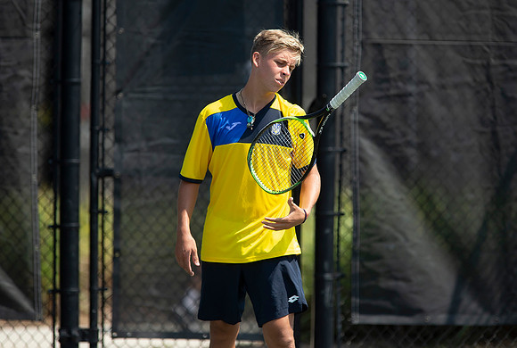 FM_BIELINSKYI_UKR_D3_JR_DAVIS_2019_001