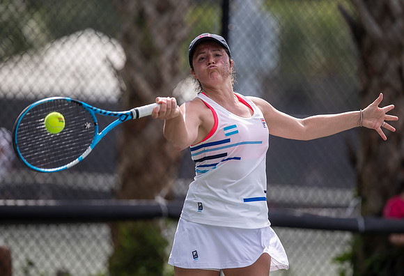SM_YOUNG_SENIORS_DANIELA_JALIFFA_W40_D1_MIA2019_002