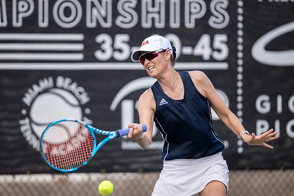 SM_YOUNG_SENIORS_AMANDA_PARSON_SIEGEL_W40_D1_MIA2019_002