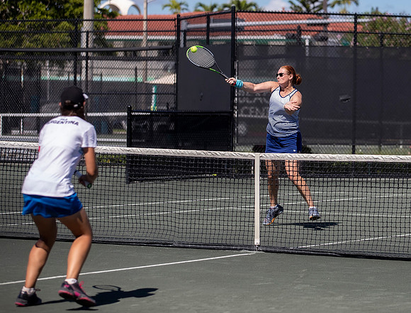 SM_YOUNG_SENIORS_IND_LILL_PARMAS_WD40_D6_MIA2019_005