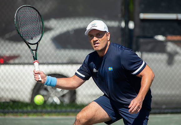 FM_YOUNG_SENIORS_DOUGLAS_GEIWALD_M45_D4_MIA2019_001