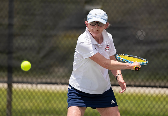 FM_W70_ALTHEA_GIBSON_CUP_LOVE_ITFSUPERSENIORS2022_002