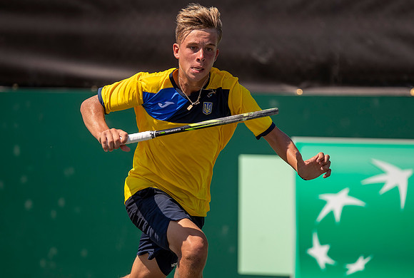 SM_BIELINSKYI_UKR_D2_JR_DAVIS_2019_004
