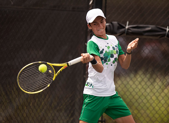SM_NAVARRO_BOL_D3_JR_DAVIS_2019_001