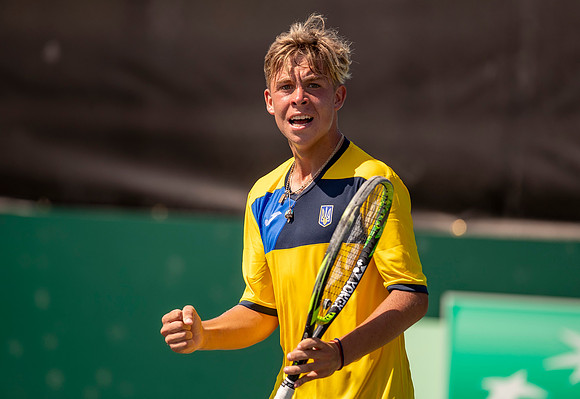 SM_BIELINSKYI_UKR_D2_JR_DAVIS_2019_014