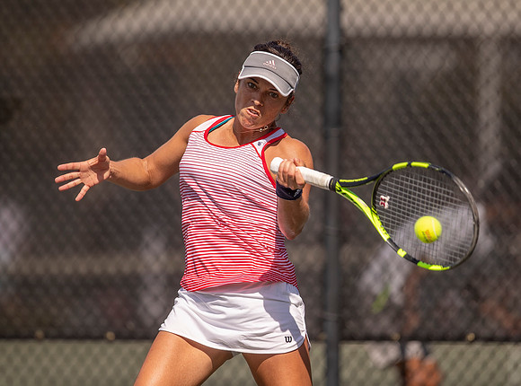 SM_YOUNG_SENIORS_CARLOTA_PLANTIER_SANTOS_W35_D1_MIA2019_003