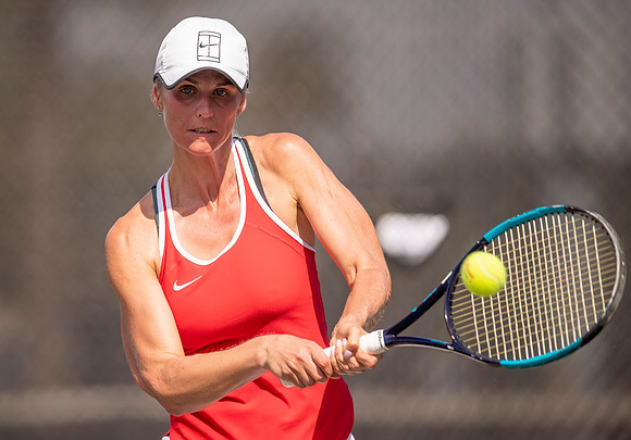 SM_YOUNG_SENIORS_LINA_KRASNOROUTSKAYA_W35_D1_MIA2019_004