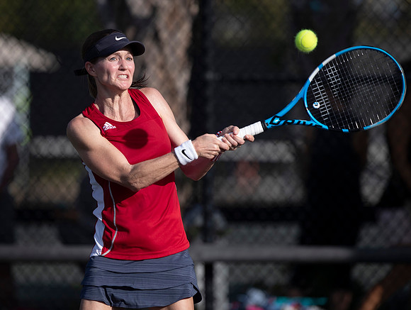 SM_YOUNG_SENIORS_JULIE_THU_W35_D2_MIA2019_007