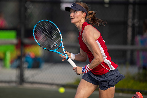 SM_YOUNG_SENIORS_JULIE_THU_W35_D2_MIA2019_009