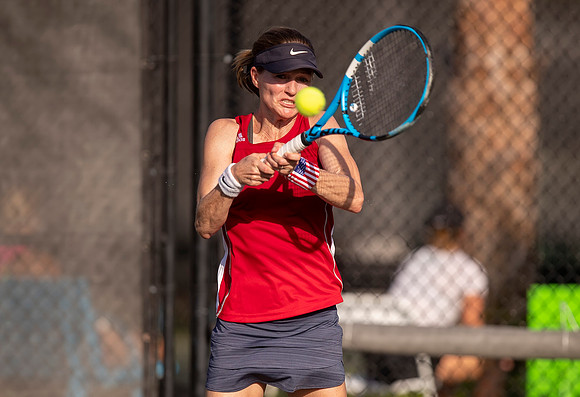 SM_YOUNG_SENIORS_JULIE_THU_W35_D2_MIA2019_010