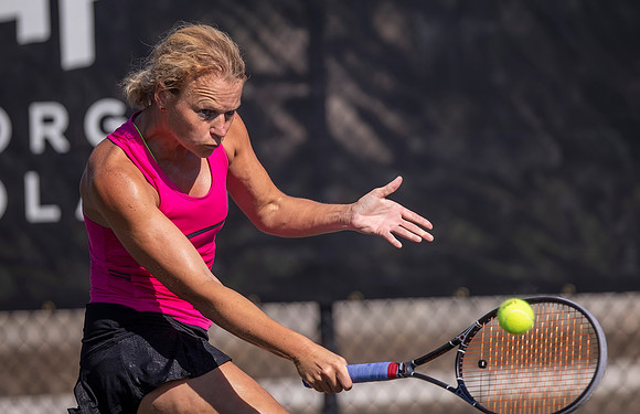 SM_YOUNG_SENIORS_MANON_KRUSE_W35_D2_MIA2019_001