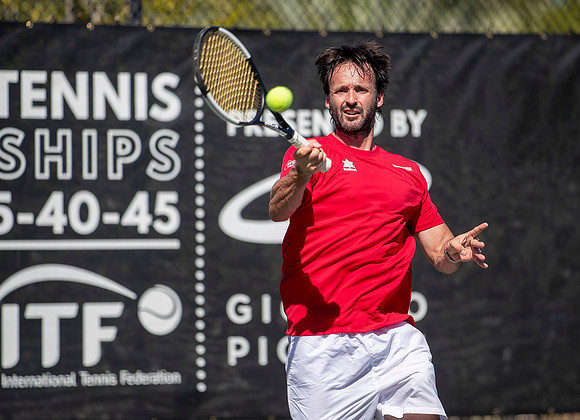 SM_YOUNG_SENIORS_ROBERTO_MENENDEZ_FERRE_M40_D4_MIA2019_010
