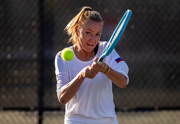SM_YOUNG_SENIORS_ELENA_VOROPAEVA_W35_D4_MIA2019_001