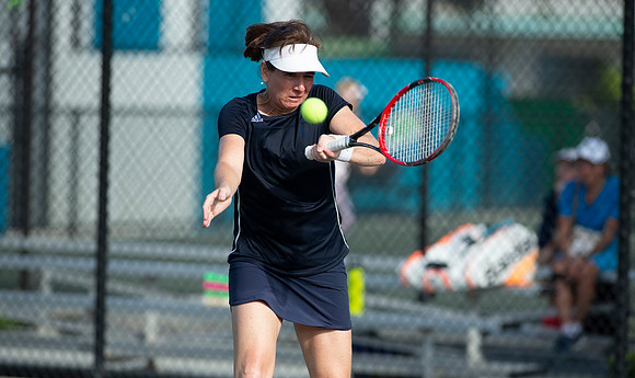 FM_YOUNG_SENIORS_NANCY_CLAIRE_HILLIARD_W45_D4_MIA2019_002