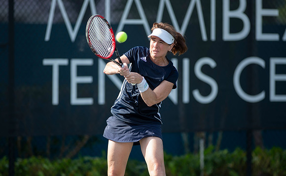 FM_YOUNG_SENIORS_NANCY_CLAIRE_HILLIARD_W45_D4_MIA2019_011
