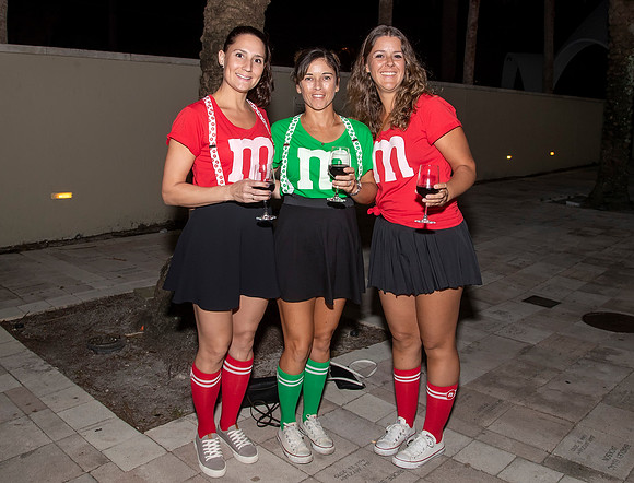 SM_YOUNG_SENIORS_BLOODY_BALL_MIA2019_002