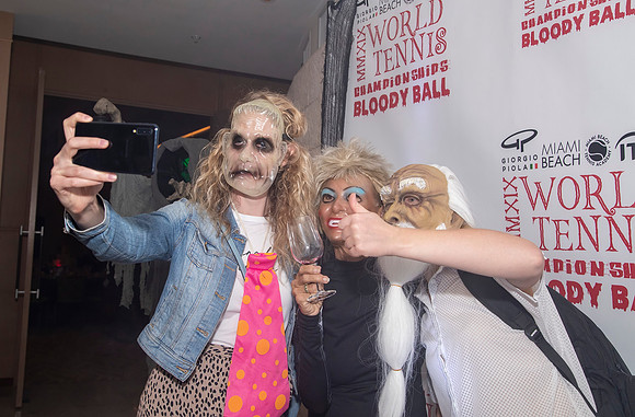 SM_YOUNG_SENIORS_BLOODY_BALL_MIA2019_013