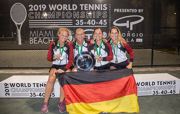 SM_YOUNG_SENIORS_MEDAL_CEREMONY_D6_MIA2019_041