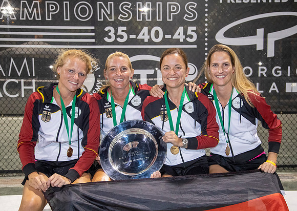 SM_YOUNG_SENIORS_MEDAL_CEREMONY_D6_MIA2019_043