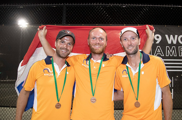 SM_YOUNG_SENIORS_MEDAL_CEREMONY_D6_MIA2019_046