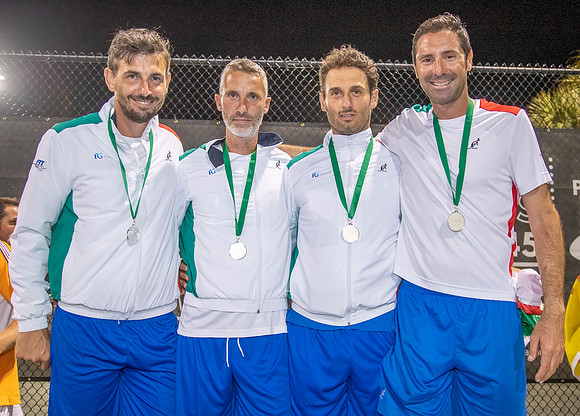 SM_YOUNG_SENIORS_MEDAL_CEREMONY_D6_MIA2019_051