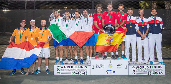SM_YOUNG_SENIORS_MEDAL_CEREMONY_D6_MIA2019_053