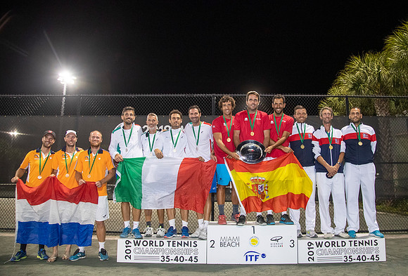 SM_YOUNG_SENIORS_MEDAL_CEREMONY_D6_MIA2019_055