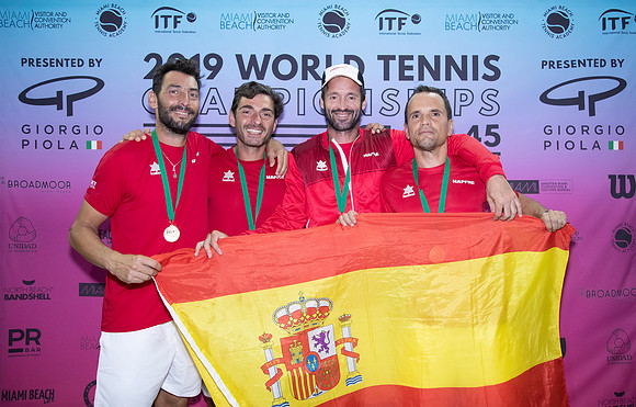 SM_YOUNG_SENIORS_MEDAL_CEREMONY_D6_MIA2019_091