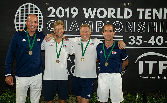 FM_YOUNG_SENIORS_MEDAL_CEREMONY_D6_MIA2019_025