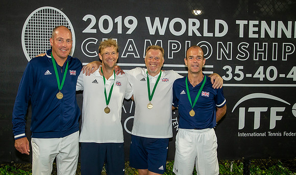 FM_YOUNG_SENIORS_MEDAL_CEREMONY_D6_MIA2019_026